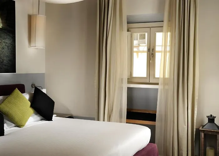 Mario De' Fiori 37 Otel Roma